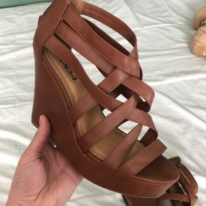 Brown Soda leather wedges